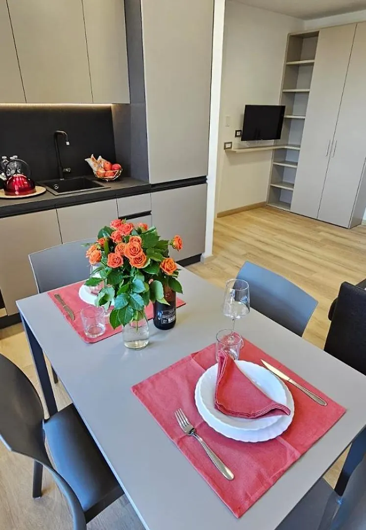 Apartmán Happy Holiday Apartament Quartu SantʼElena
