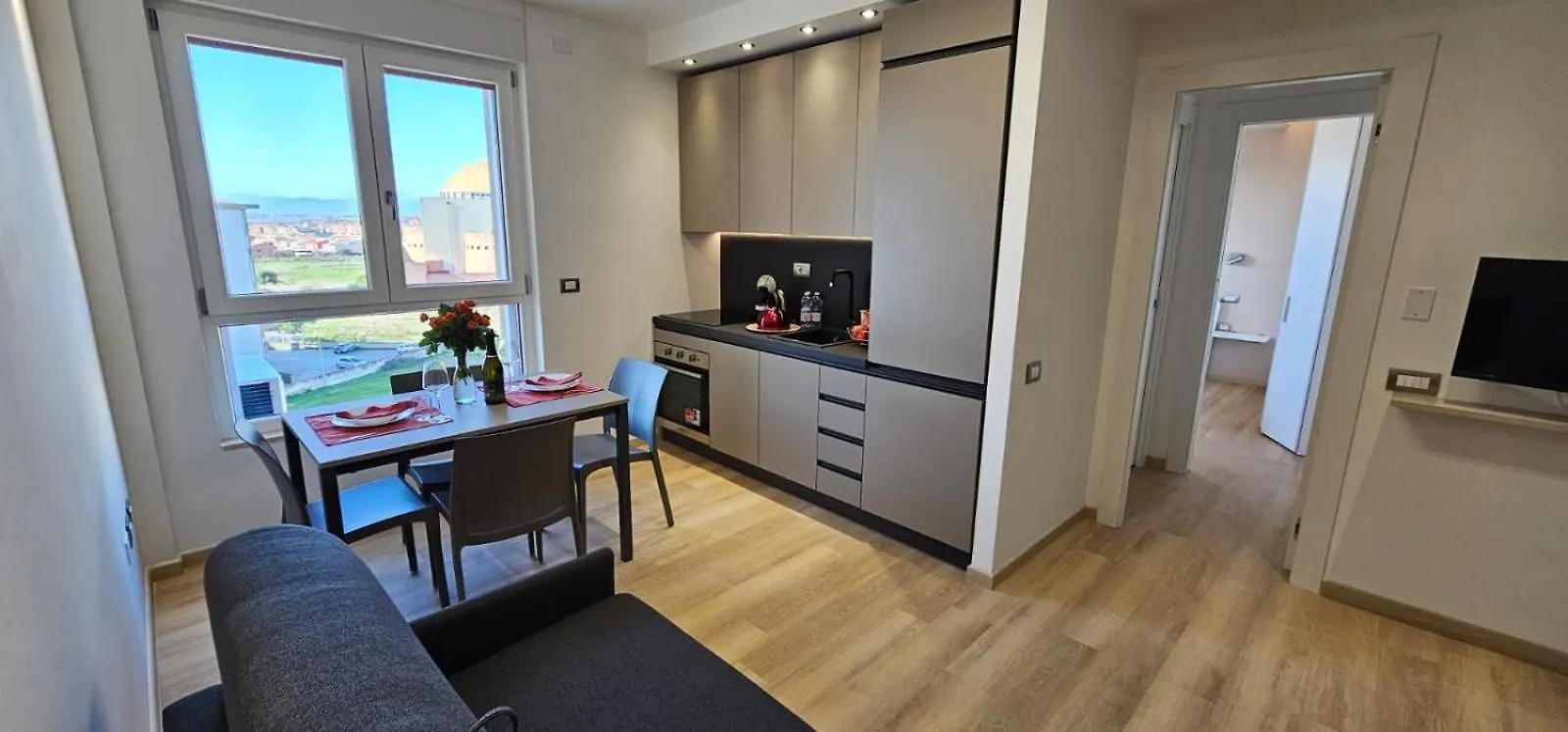 Happy Holiday Apartament Quartu Sant'Elena Apartment