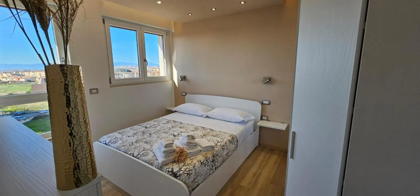 Happy Holiday Apartament Quartu Sant'Elena Apartment Italy